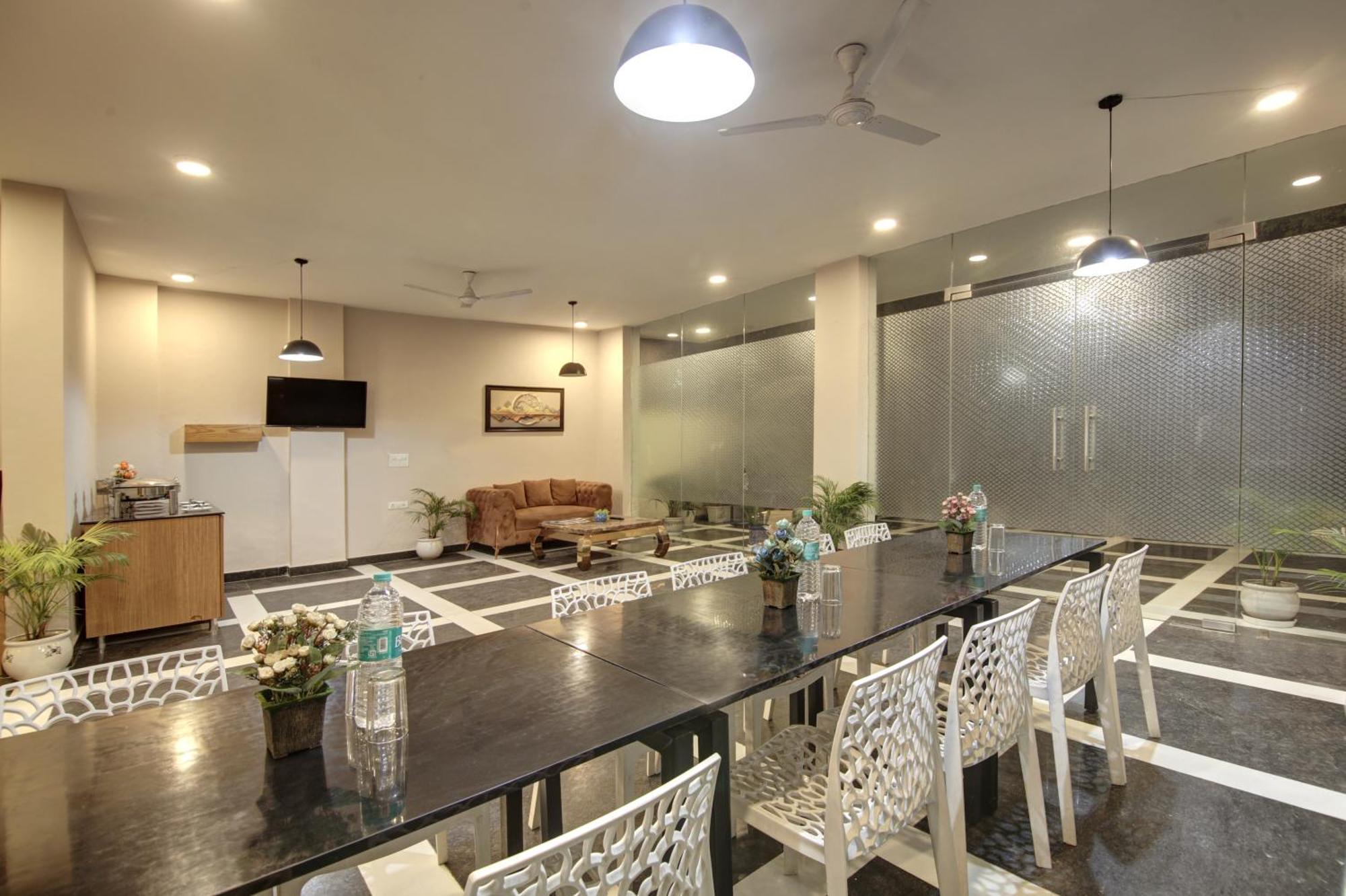 Limewood Stay - Fortis Hospital Gurgaon Eksteriør billede