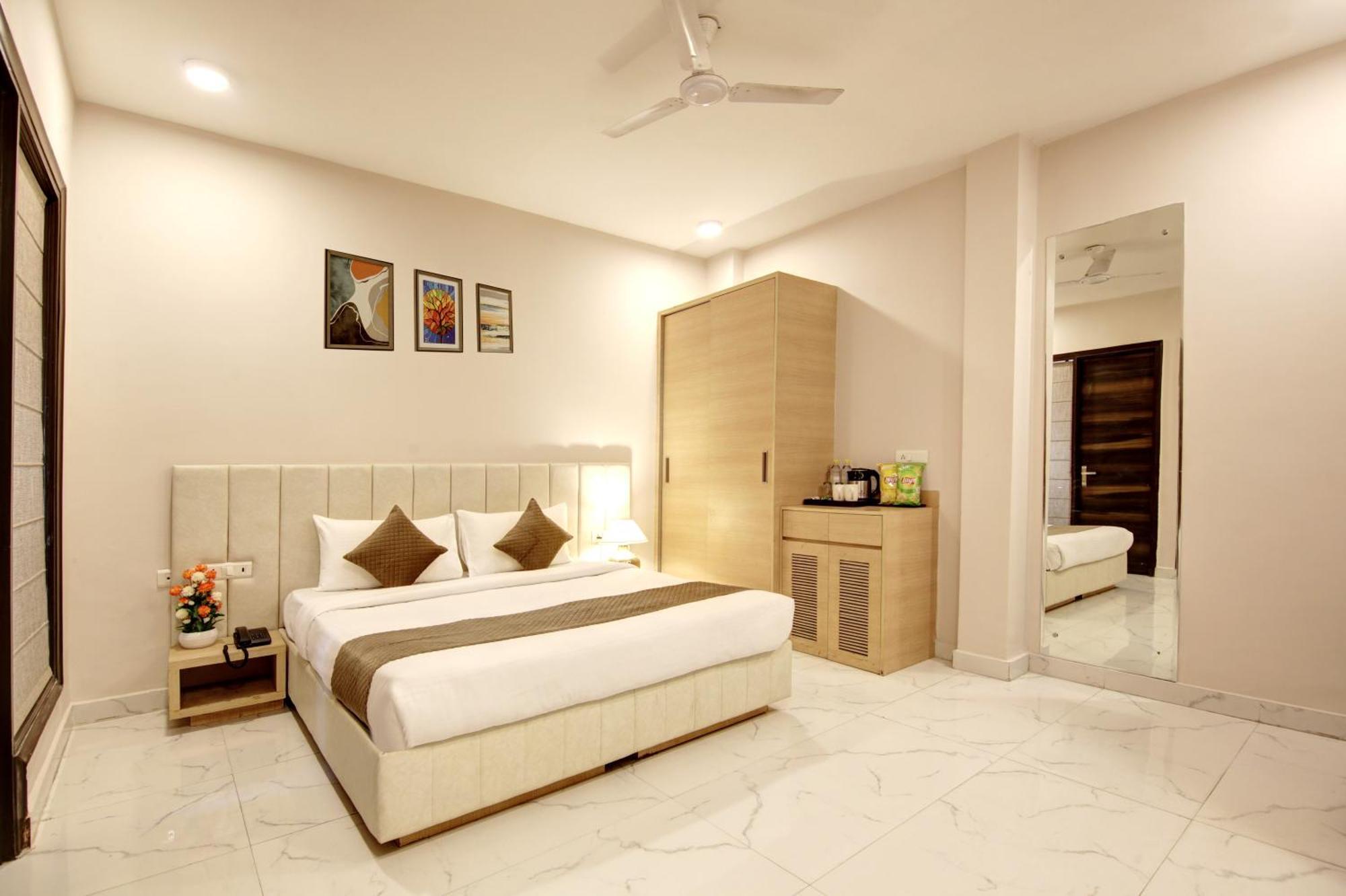 Limewood Stay - Fortis Hospital Gurgaon Eksteriør billede