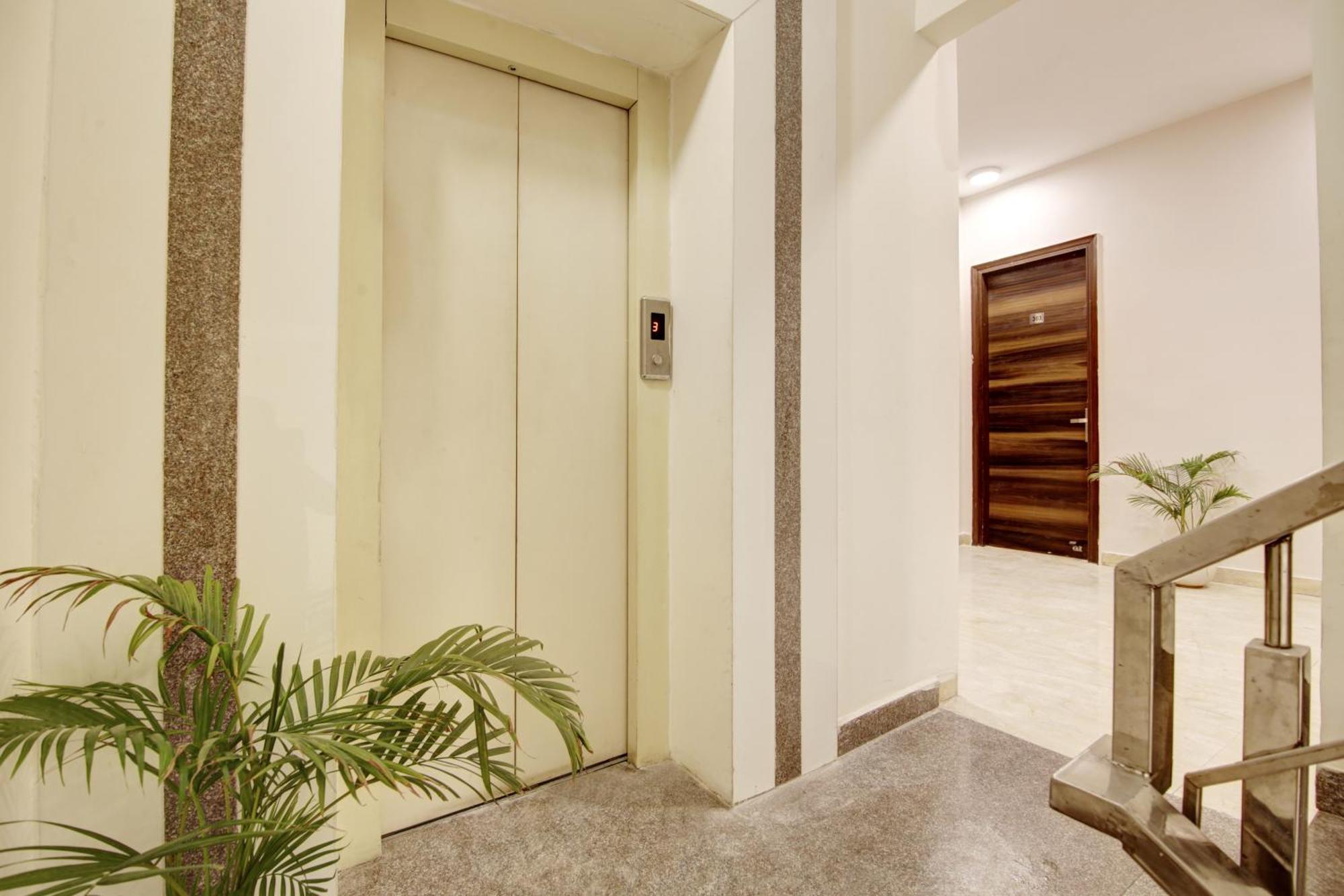 Limewood Stay - Fortis Hospital Gurgaon Eksteriør billede