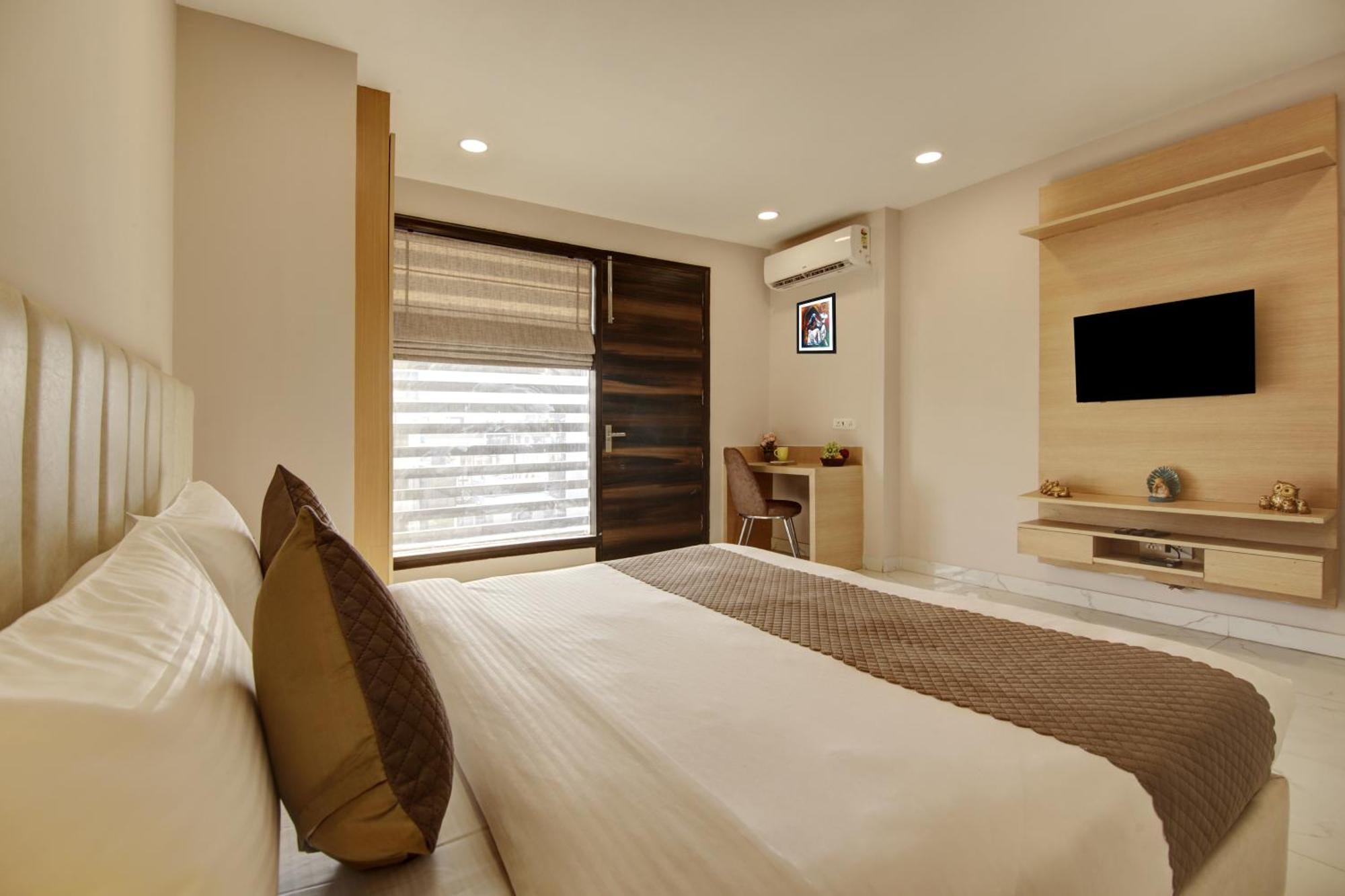 Limewood Stay - Fortis Hospital Gurgaon Eksteriør billede