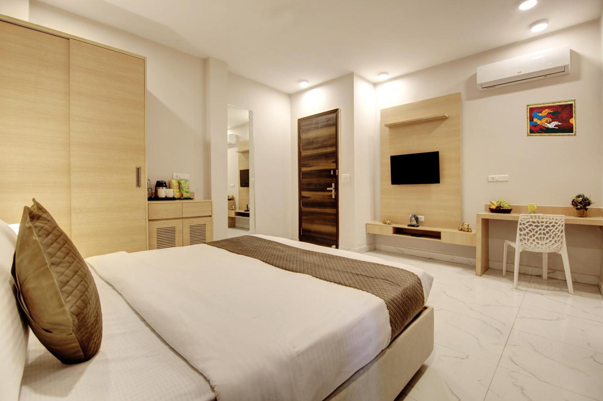 Limewood Stay - Fortis Hospital Gurgaon Eksteriør billede